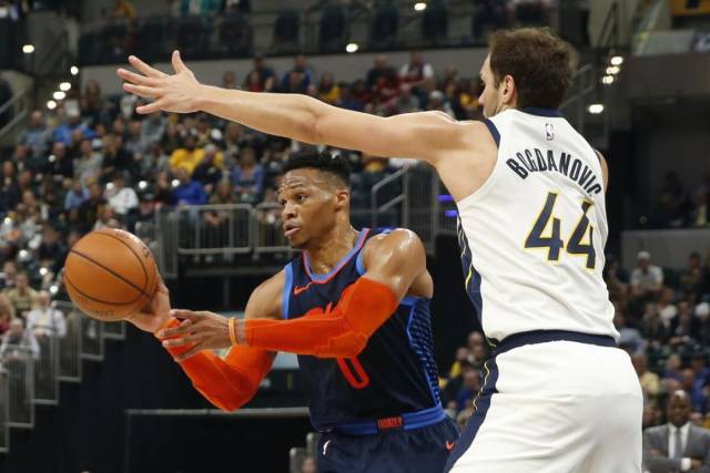 我们看到球 我们看到球