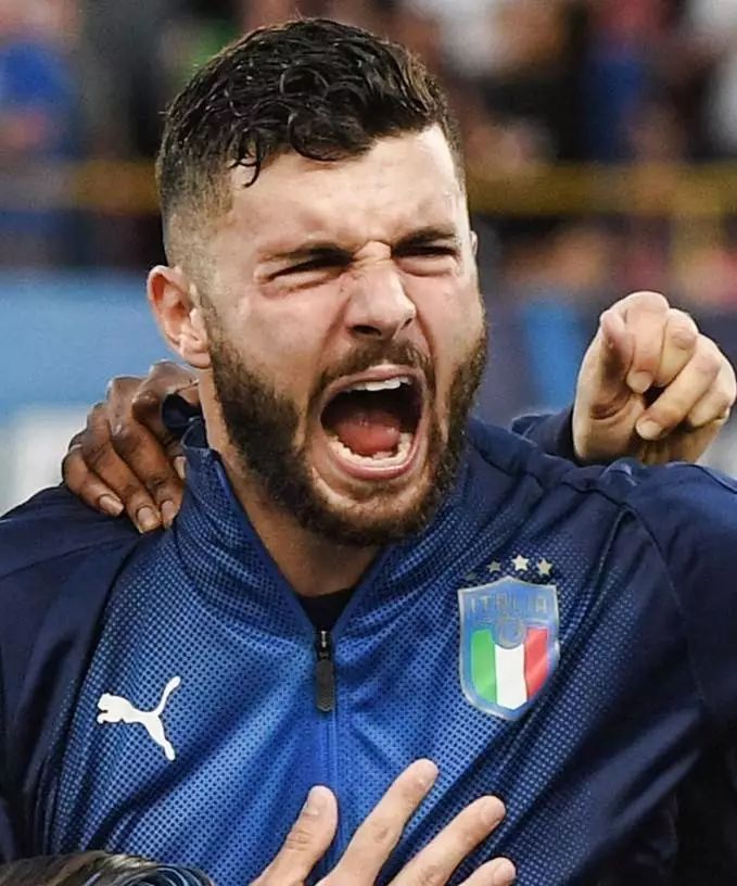 足球竞技 足球竞技