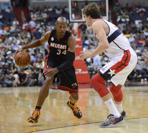 比赛中为球 比赛中为球