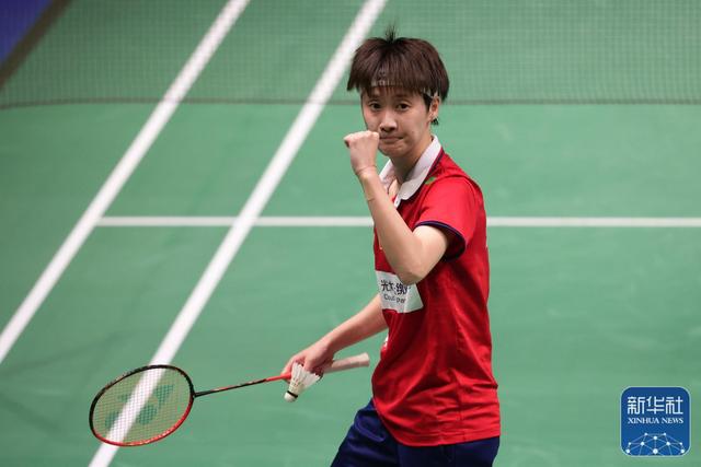 要归功于劳 要归功于劳