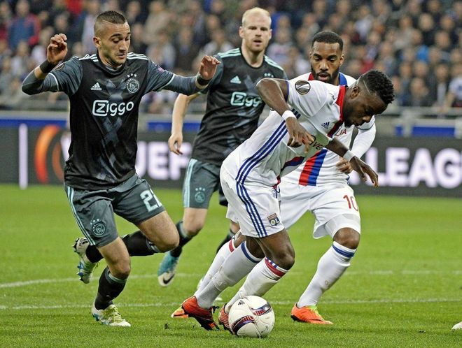 泰国男双的 泰国男双的